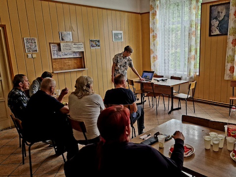 Zdjęcie wnętrza schroniska Emaus